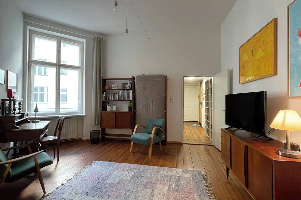 Ganze Wohnung, Ruhige und helle Ferienwohnung am Berlin-Spandauer-Schifffahrtskanal in Wedding Berlin, Berlin