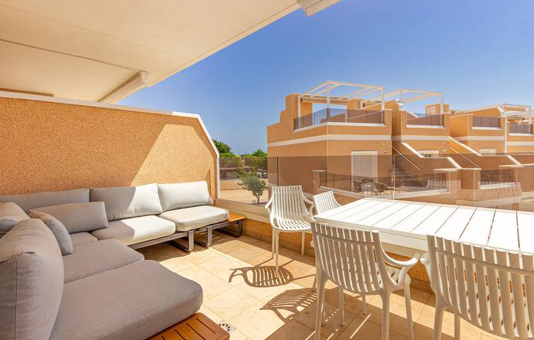 Appartement de vacances entier, Appartement en bord de mer avec parking, piscine, terrasse et Internet in El Mojón (Alicante), Pilar de la Horadada