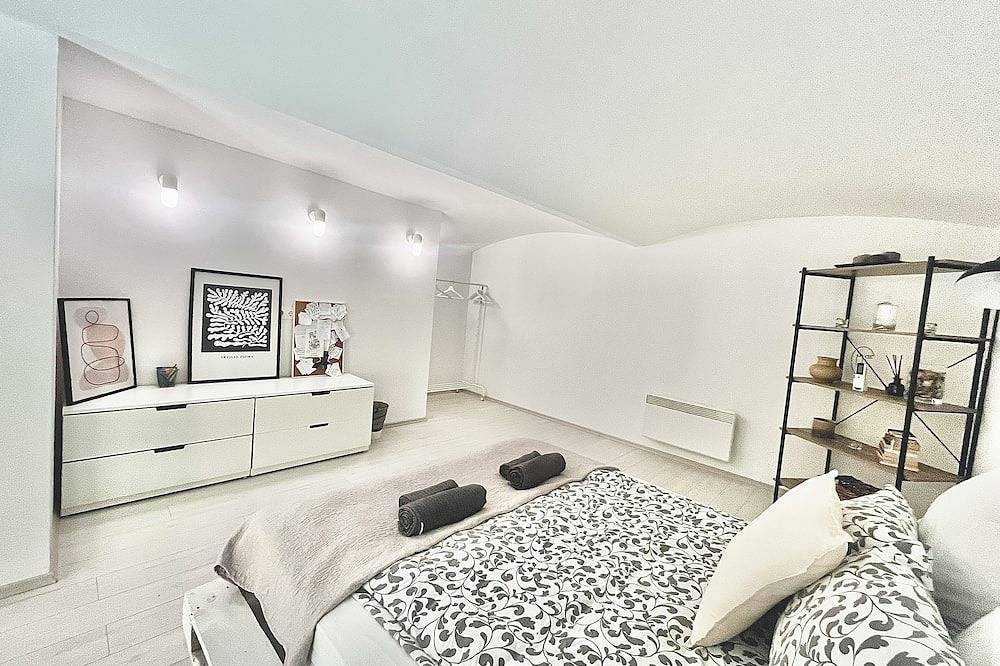 Ganze Wohnung, Spacious, 2-bedroom apartment in Budapest with Ac & Netflix in Budapest, Mittelungarn