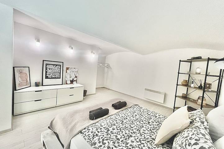 Appartement entier, Spacious, 2-bedroom apartment in Budapest with Ac & Netflix in Budapest, Danube-Ipoly National Park