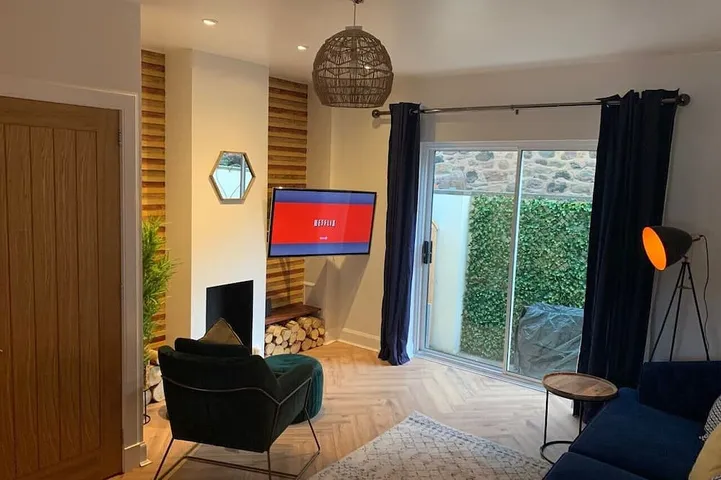 Skippers Retreat (with free doorstep parking) in North Berwick, Edinburgh and Lothian