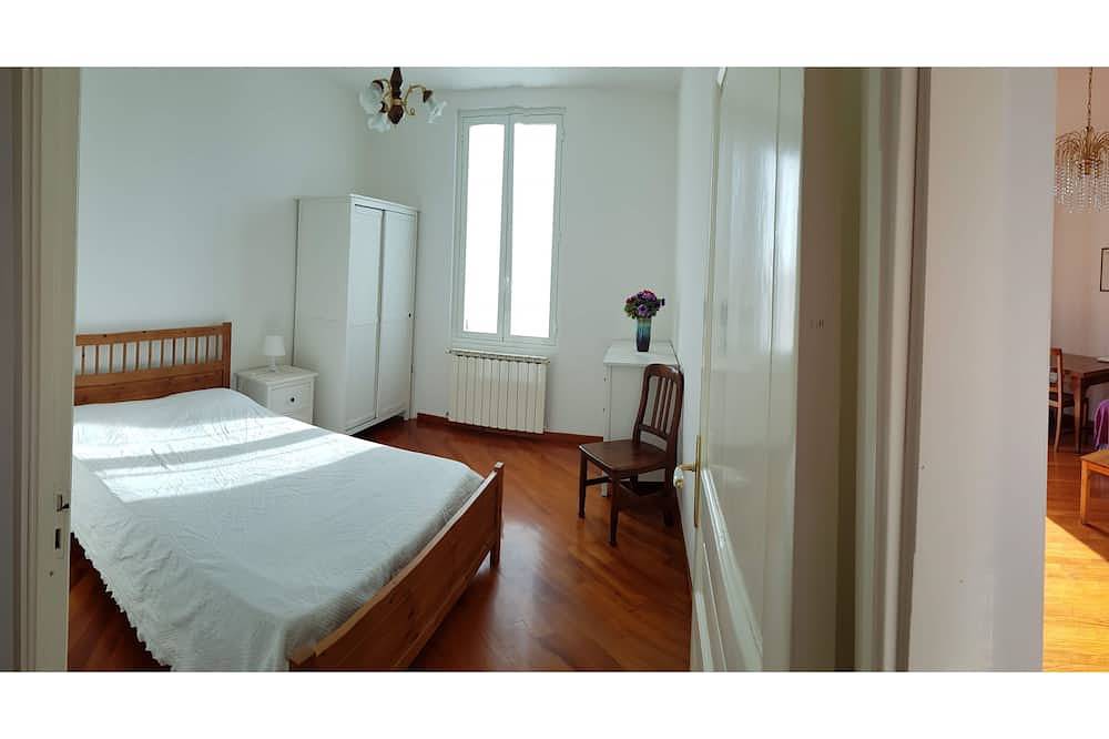 Casa Dalia per una Magnifica Vacanza in Pietrabruna, Riviera di Ponente