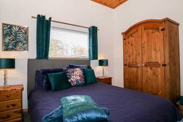 Log Cabin for 8 People in Tattershall, Lincolnshire, Photo 3