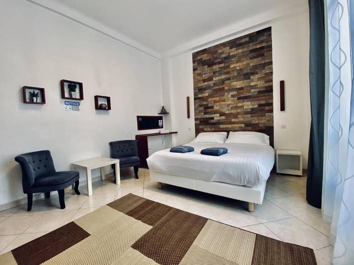 Gîte pour 3 personnes dans Gare de Nice ville