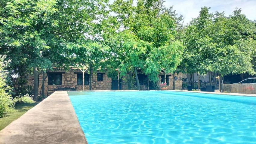 Casa rural para 6 personas, con jardín además de piscina y vistas, Se admiten mascotas en Sierra de Cazorla - 4