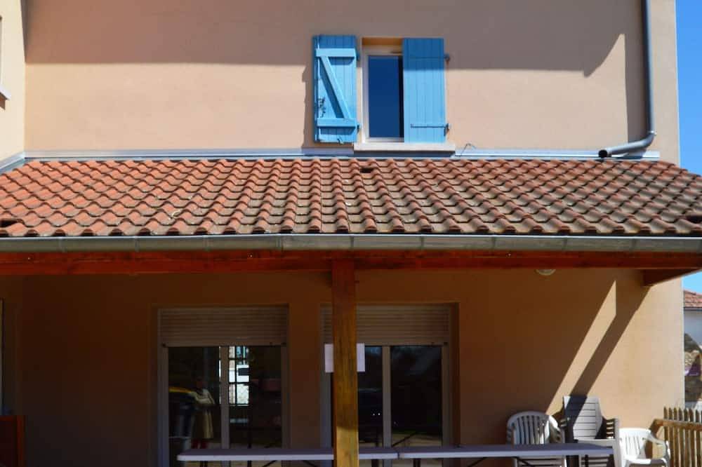 Grand gîte de 23 places in Lalizolle, Région de Montluçon