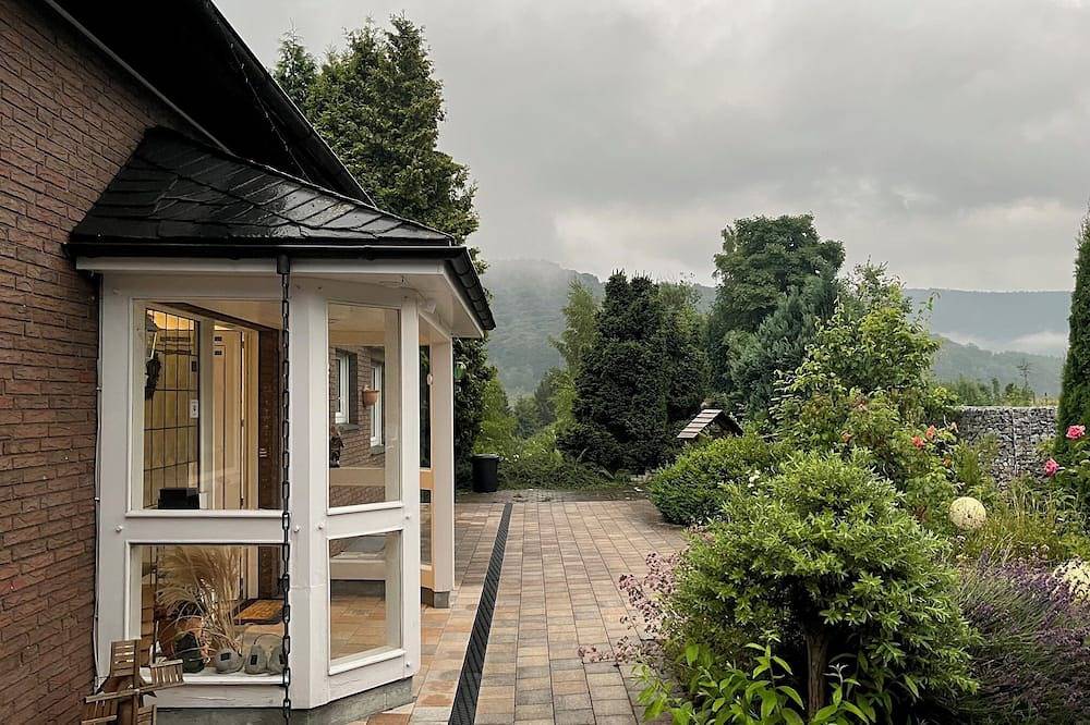 Ganze Wohnung, Unter den Wolken - gemütliche warme Ferienwohnung in Winterberg in Winterberg, Hochsauerlandkreis