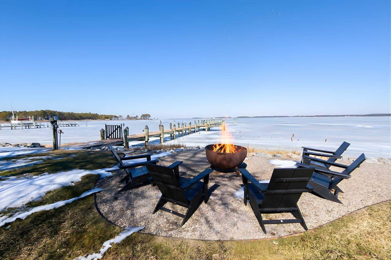 Modern Chesapeake Waterfront - Heated Pool - Dock in Chesapeake Bay