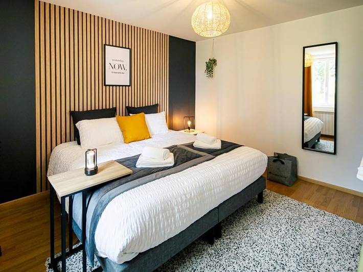 Gîte pour 6 personnes, avec jardin ainsi que terrasse et jacuzzi dans Allier - 4