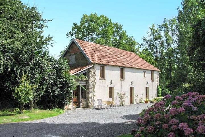 Gîte pour 4 personnes, avec jardin, animaux acceptés à Savigny (Normandie)