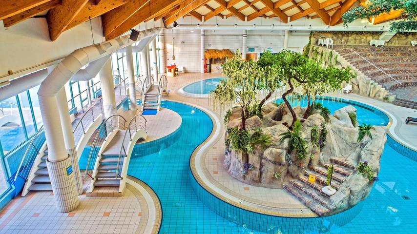 Wohnwagen für 6 Personen, mit Pool und Terrasse sowie Sauna in Slowenien - 3