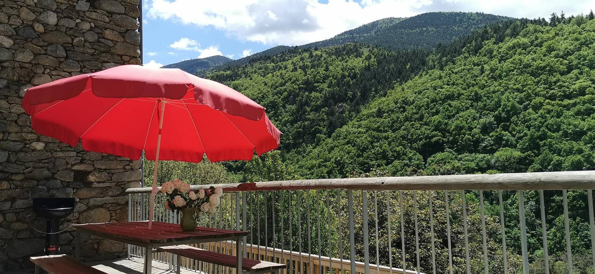El paller del Franceset in Fontpédrouse, Parc naturel régional des Pyrénées catalanes