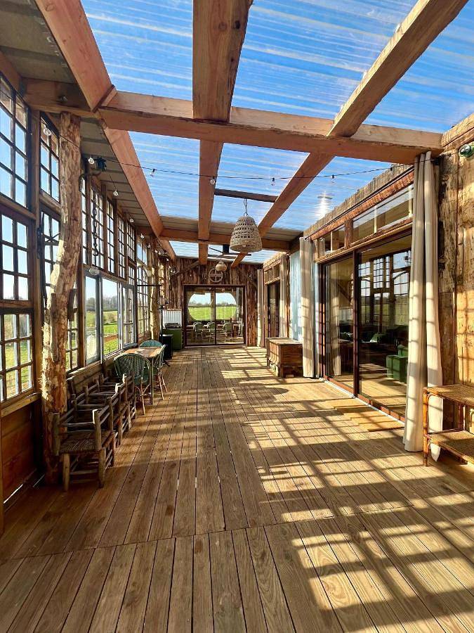 Gîte pour 4 personnes, avec piscine et vue ainsi que sauna et jardin, adapté aux familles dans Longny-les-Villages - 2