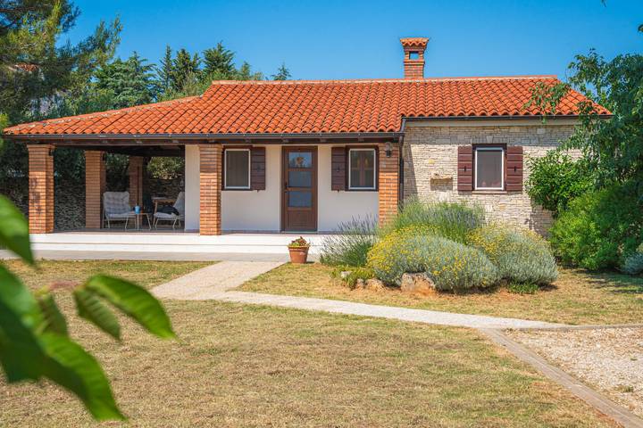 Ferienhaus für 2 Personen, mit Garten - 1