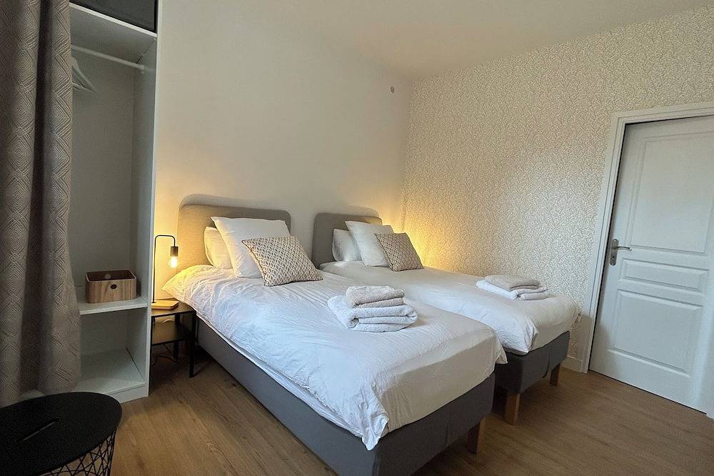 Appartement entier, Le Refuge Du Moulin - T2 Senlis centre (Parking) in Senlis, Oise