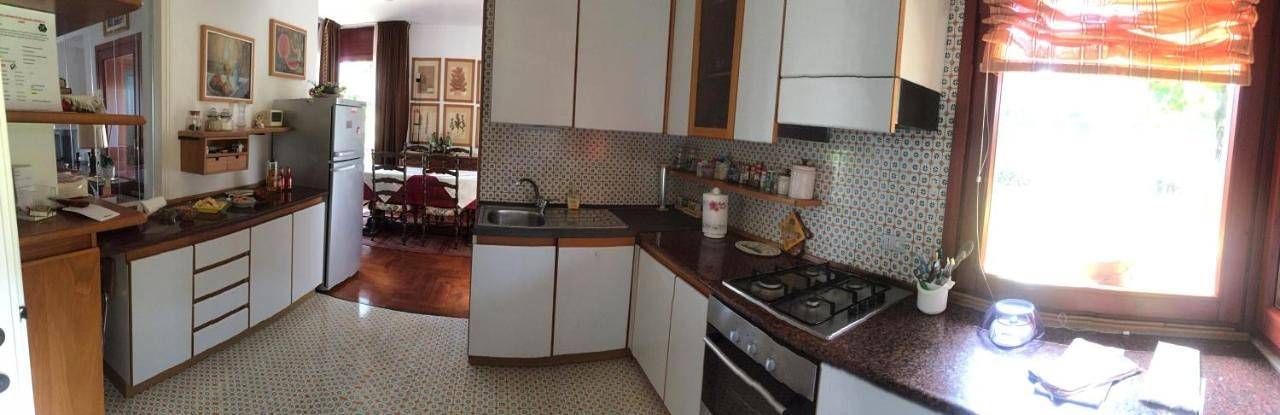 Villa Elena in Manerba del Garda, Prealpi Gardesane
