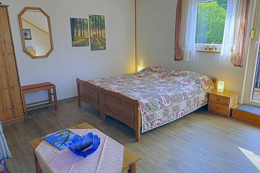 Ganze Wohnung, Ferienwohnung mit Balkon und kostenfreies Wlan in Bad Steben, Landkreis Hof