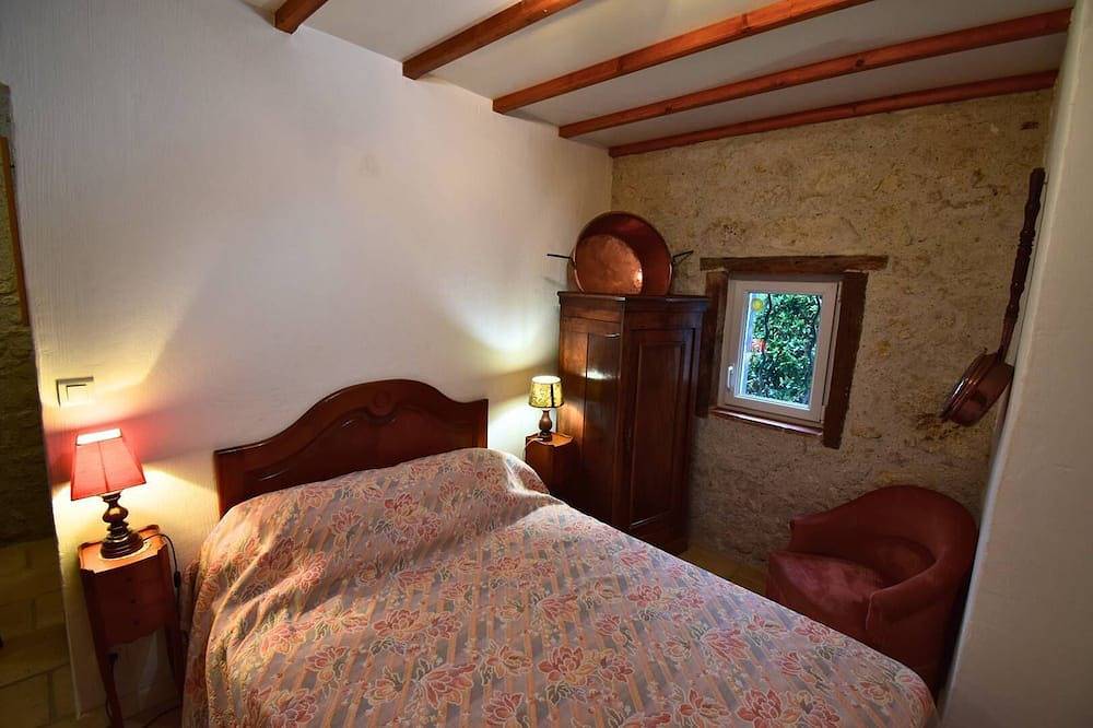 Gîte avec piscine privée au sel - Sauvagnas - Lot-et-Garonne in Sauvagnas, Quercy