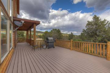 Log Cabin for 14 Guests in Zion National Park, Utah, Picture 4