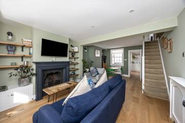Gîte pour 4 personnes, avec terrasse et jardin, animaux acceptés à Brighton