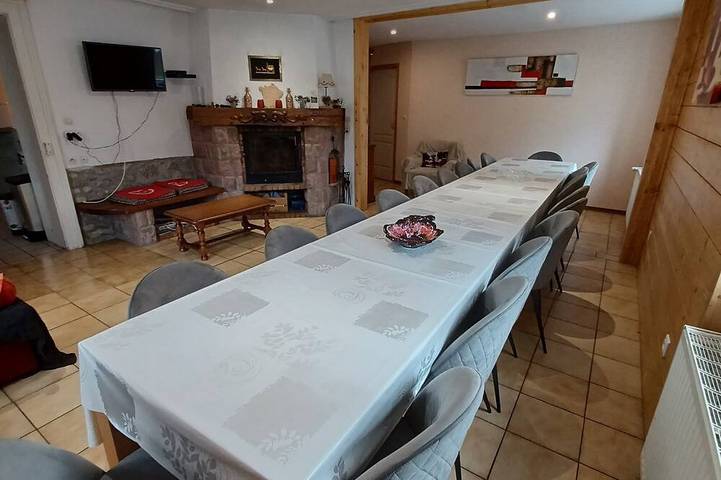 Maison de vacances pour 24 personnes, avec jardin