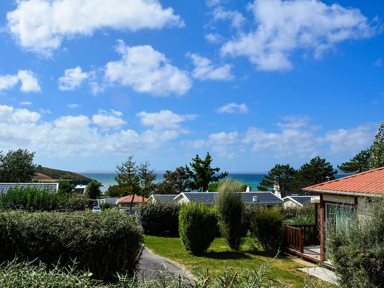 Mobil Home Bermudes 4 pièces 6/7 personnes in Plomodiern, Iroise