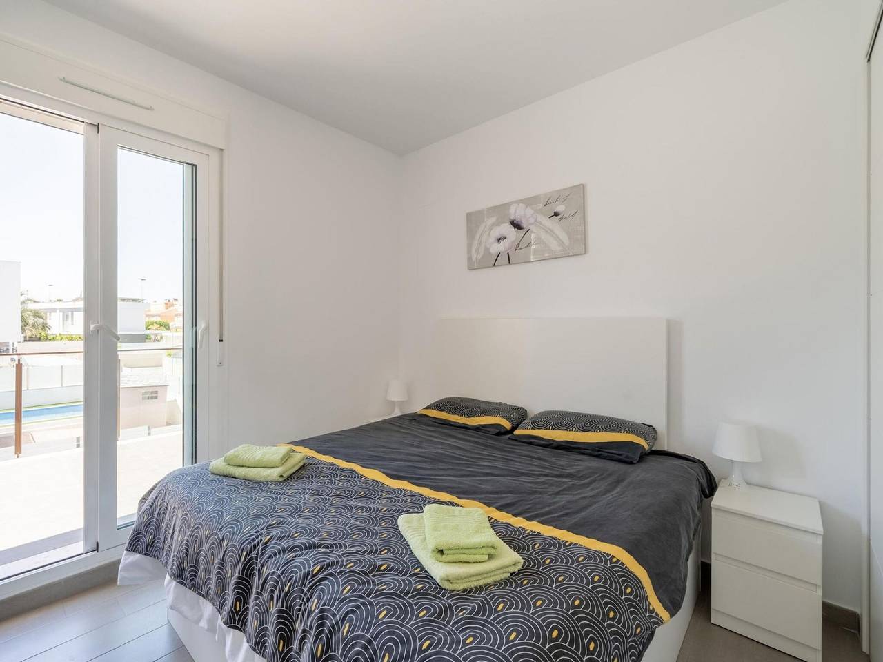 Splendid Villa in Gran Alacant with Private Swimming Pool in Santa Pola, Costa Blanca