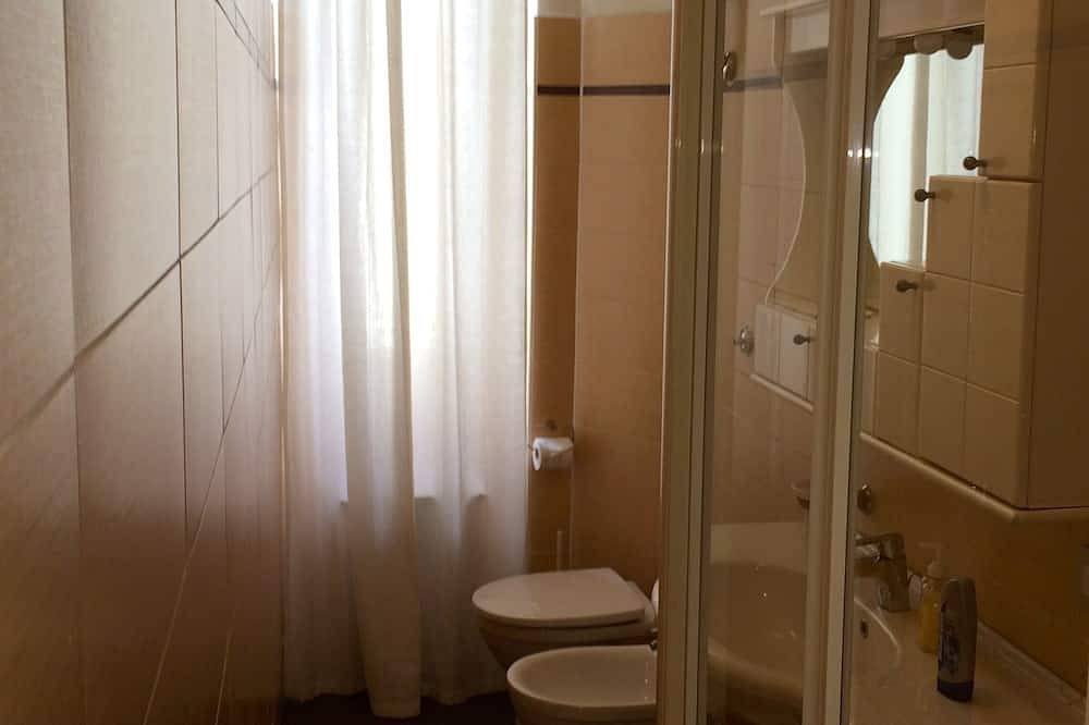 Entire apartment, Rome Ostia  100 mt Sea in Ostia, Rome