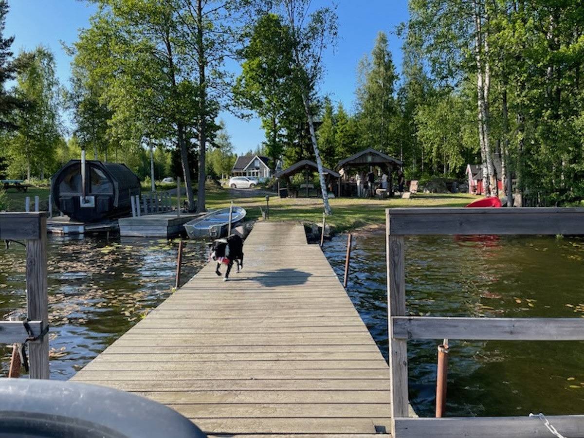 In der Mitte vom Schwedischen Glasreich und am See Skärsjön in Emmaboda, Nybro und Umgebung