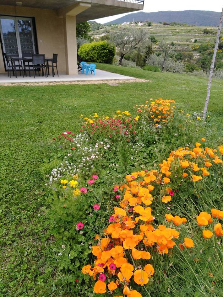 Gîte pour 4 personnes, avec jardin et terrasse dans Drôme provençale - 2