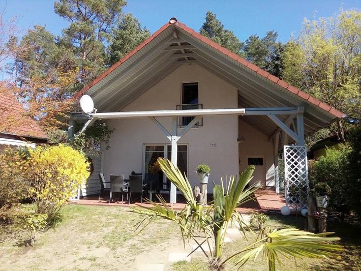 Ferienhaus für 7 Personen, mit Terrasse und Garten sowie Ausblick in Silz