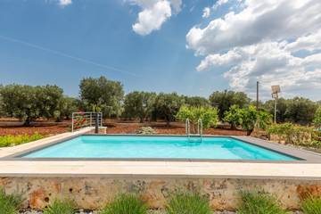 Trullo per 9 Persone in San Michele Salentino, Valle D'Itria, Foto 2