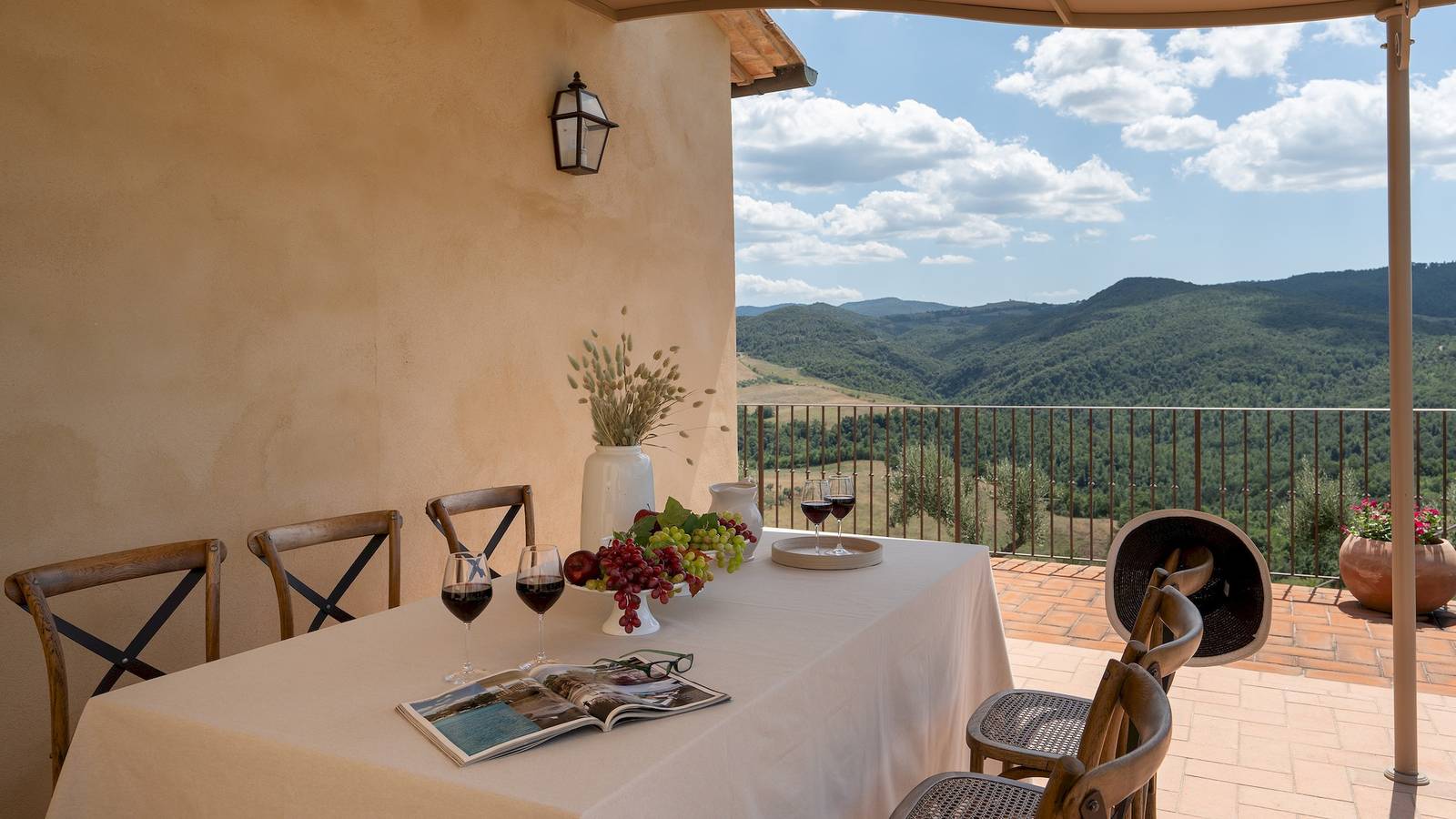 Villa für 12 Personen mit Garten in Pomarance, Riserva Naturale di Monterufoli