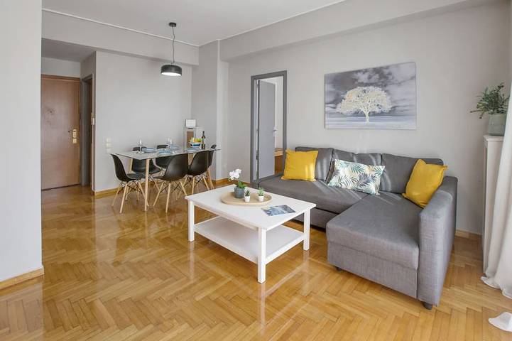 Holiday apartment for 8 people, with balcony - 1