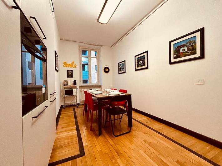 Ferienwohnung für 6 Personen, mit Ausblick und Balkon in Varese - 4