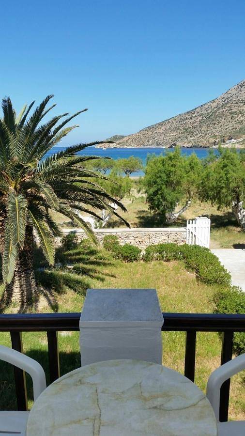 Hôtel pour 2 personnes, avec terrasse et jardin dans Kamarès - 2