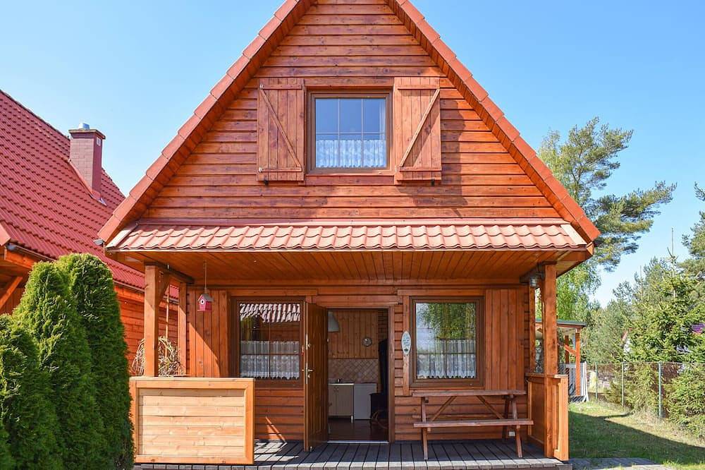 Tolles Haus in Bobolin mit Küche in Bobolin, Powiat Sławieński