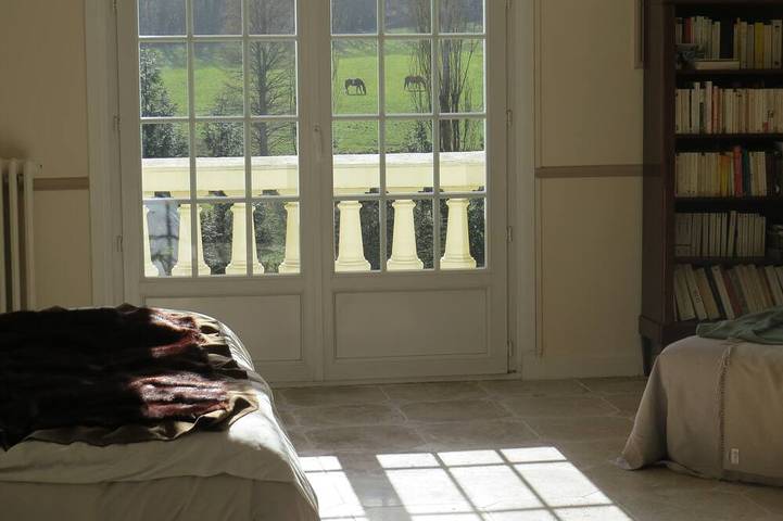 Location de vacances pour 10 personnes, avec jacuzzi et jardin à Buc - 2