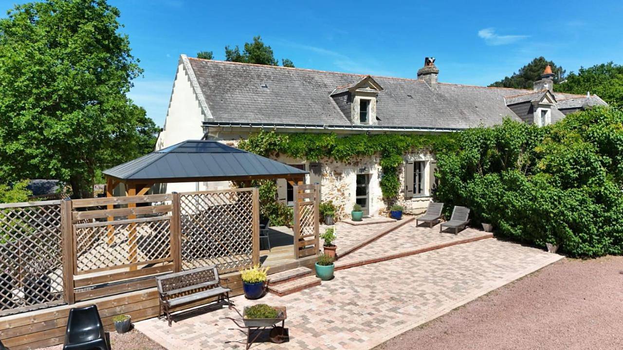 Three-Bedroom House in Le Thoureil, Vallée de la Loire