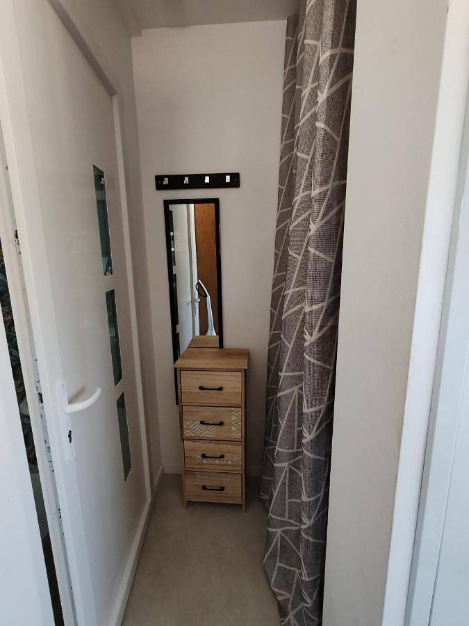 Gîte pour 3 personnes, avec vue et terrasse à Prades-le-Lez - 4