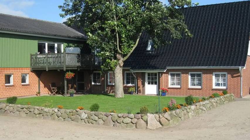 Ferienwohnung für 7 Personen, mit Garten und Terrasse, mit Haustier in Jörl
