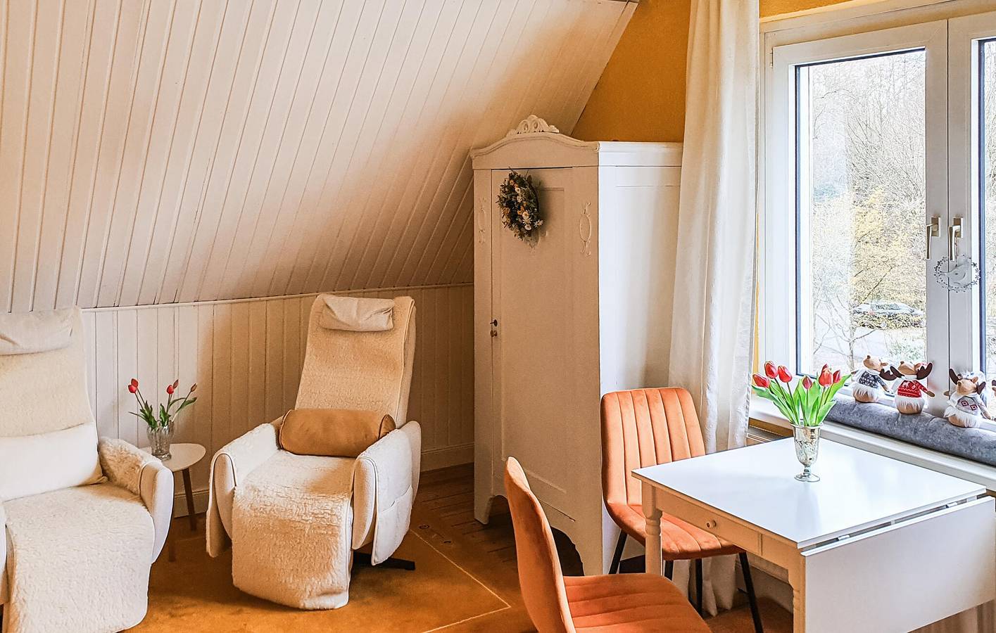 Hel ferielejlighed, Ferielejlighed for 2 personer med have in Lübeck (By), Lübeck