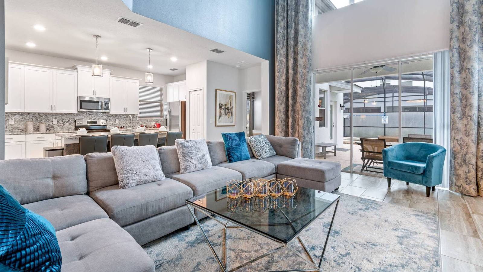 Rent this Luxury 5 Star House on Storey Lake Resort, Orlando House 6163 in Condado de Osceola