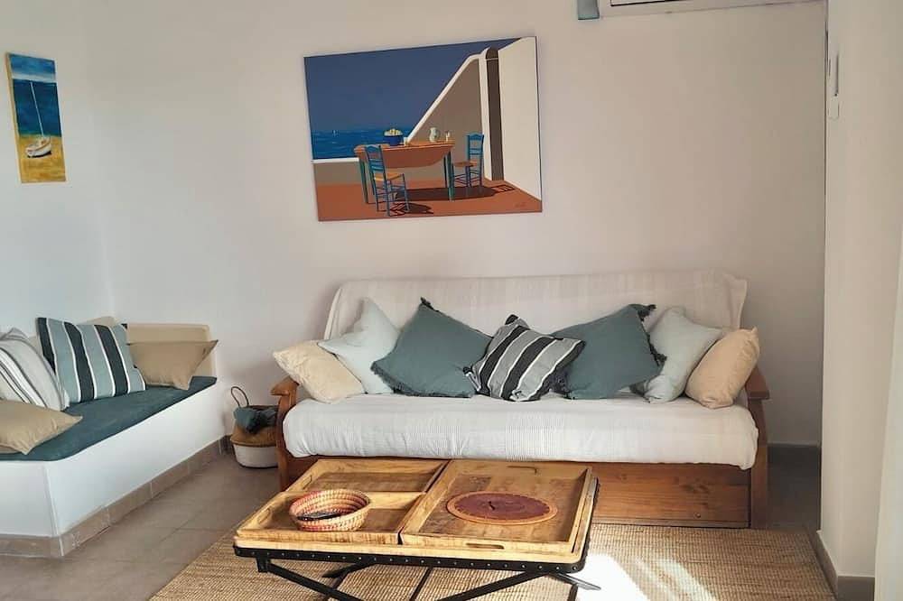 Apartamento entero, El Toyo-Golf-junto a Parque Natural Cabo de Gata ¡Vistas al Mar! A 300m de Playa in Retamar, Almería