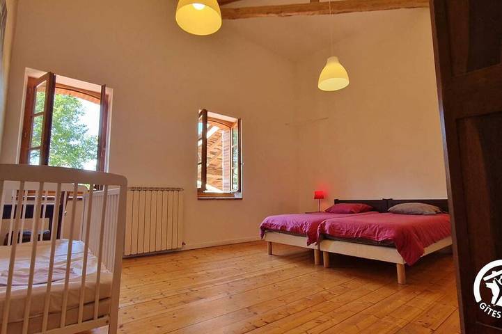 Location de vacances pour 10 personnes, avec piscine et jardin à Giroussens - 4