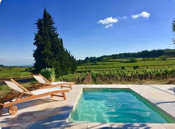 Cottage pour 4 personnes, avec jardin ainsi que vue et piscine, animaux acceptés à Quarante