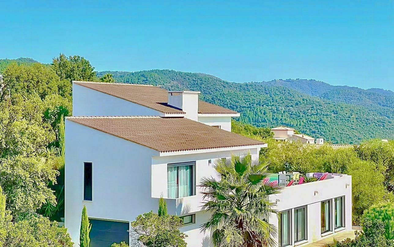 Villa mit Aussicht zwischen Mittelmeer und Estérel in Les Adrets-de-l'Estérel, Massif de l'Esterel
