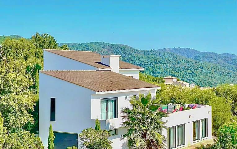 Location de vacances pour 6 personnes, avec terrasse, animaux acceptés à Les Adrets-de-l'Estérel - 3