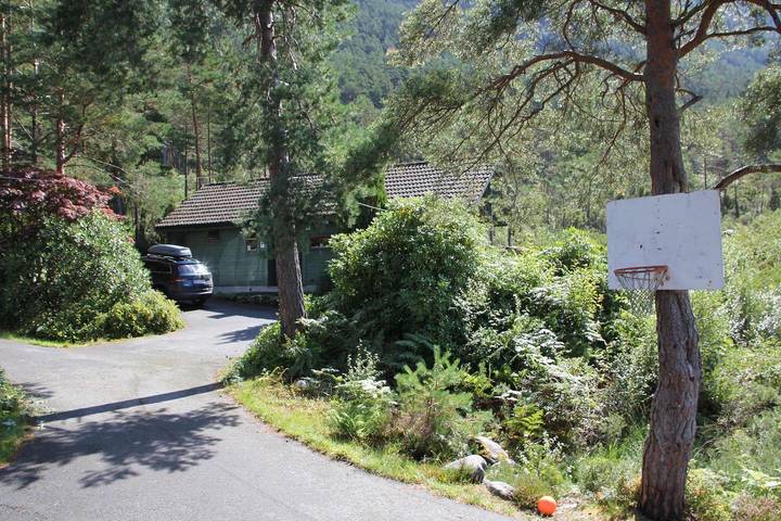 Ferienhaus Norwegen: Ferienobjekt bis 6 Personen, 9,9 / 15 Ps Motorboot mietbar. in Hardangerfjord