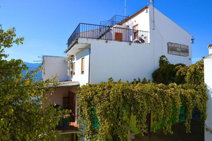 Casa rural para 45 personas, con Balcón y Terraza además de Jardín y Piscina en Coripe - 3